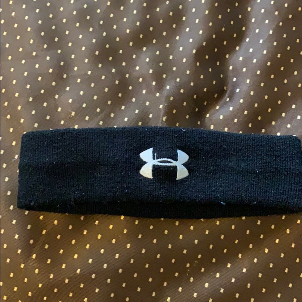 black headband